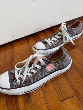 Converse Canvas Low-Top Sneakers with elephant print